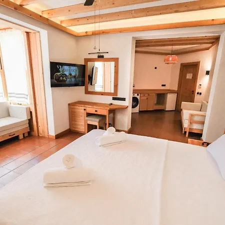 The Cadianda * فتحية